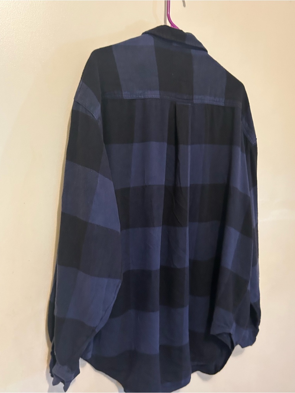 NWOT aerie Navy and Black Oversized Flannel Shirt Sz L. Plaid Button-Down - Picture 7 of 10